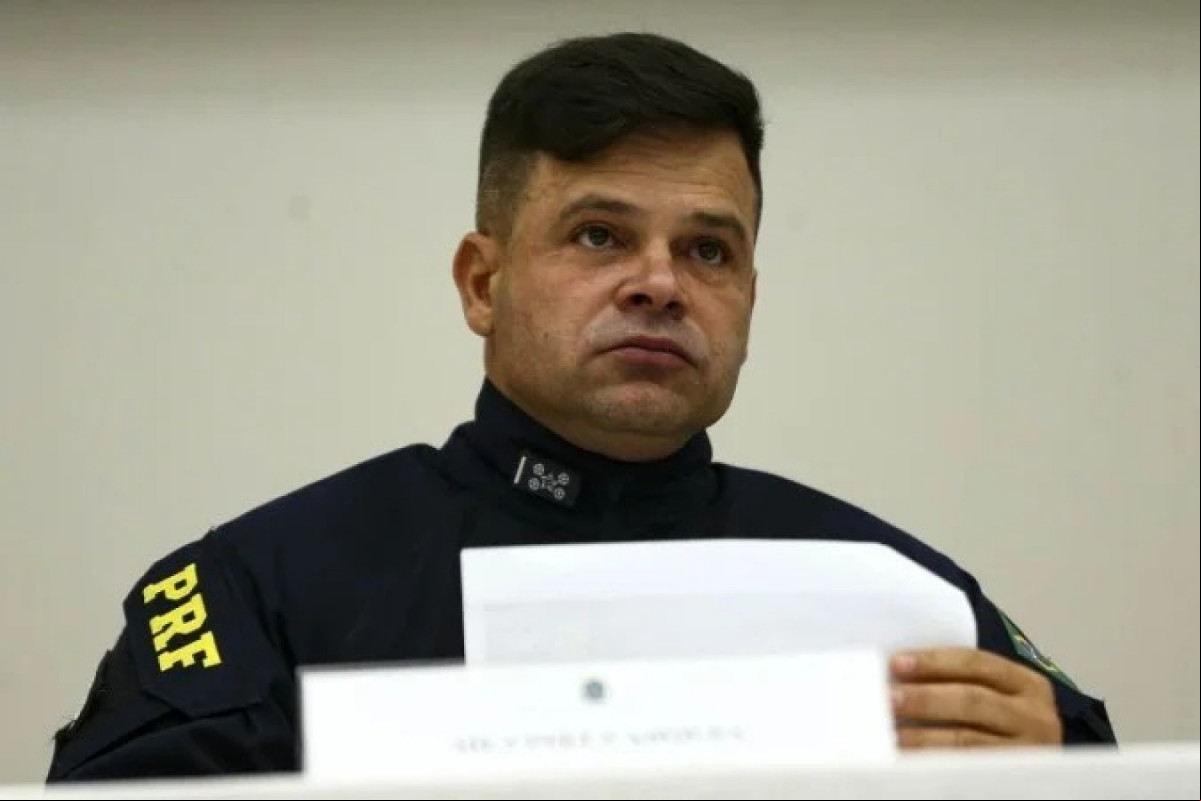 O servidor ressaltou que Silvinei Vasques tinha uma proximidade exagerada com o governo de Jair Bolsonaro e citou a pressão para as abordagens indevidas(Foto: Marcelo Camargo/Agência Brasil) O servidor ressaltou que Silvinei Vasques tinha uma proximidade exagerada com o governo de Jair Bolsonaro e citou a pressão para as abordagens indevidas/Foto: Marcelo Camargo/Agência Brasil