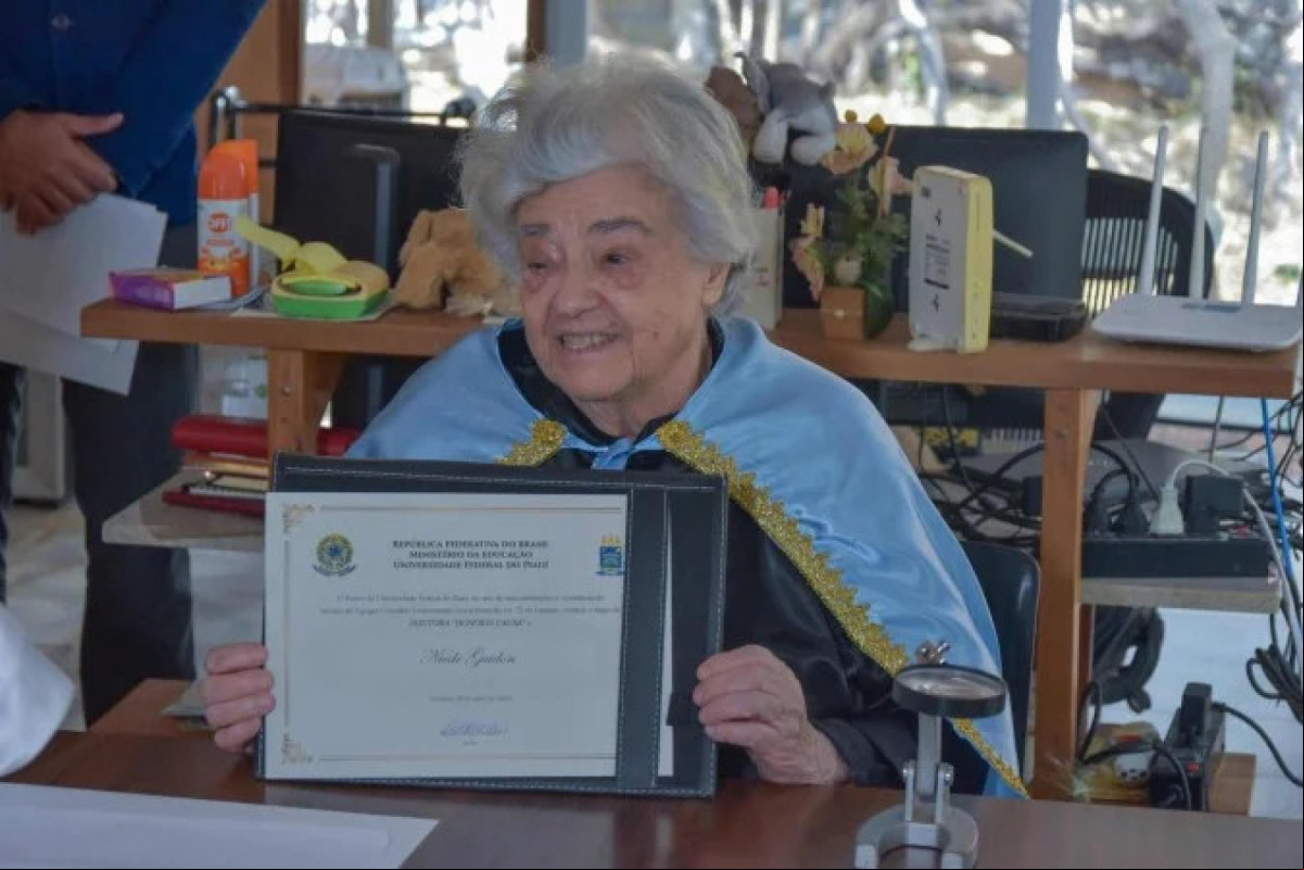 No ano ado, a arqueóloga recebeu o título de Doutora Honoris Causa da Universidade Federal do Piauí (Divulgação/UFPI) No ano ado, a arqueóloga recebeu o título de Doutora Honoris Causa da Universidade Federal do Piauí/Divulgação/UFPI
